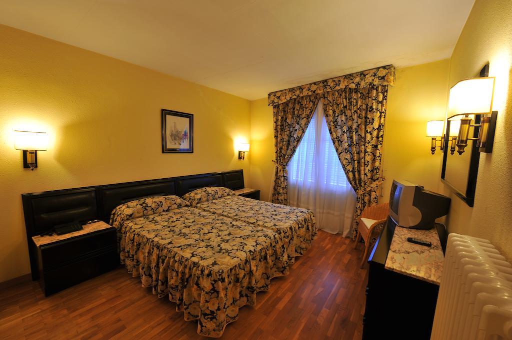 Hotel Tall De Conill Capellades Pokój zdjęcie